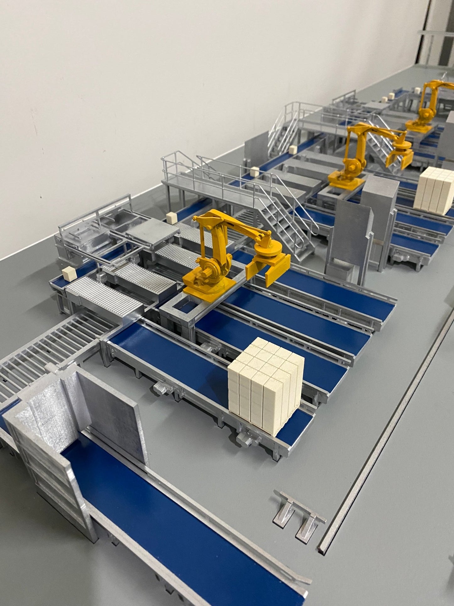 Processing plant trade show scale model